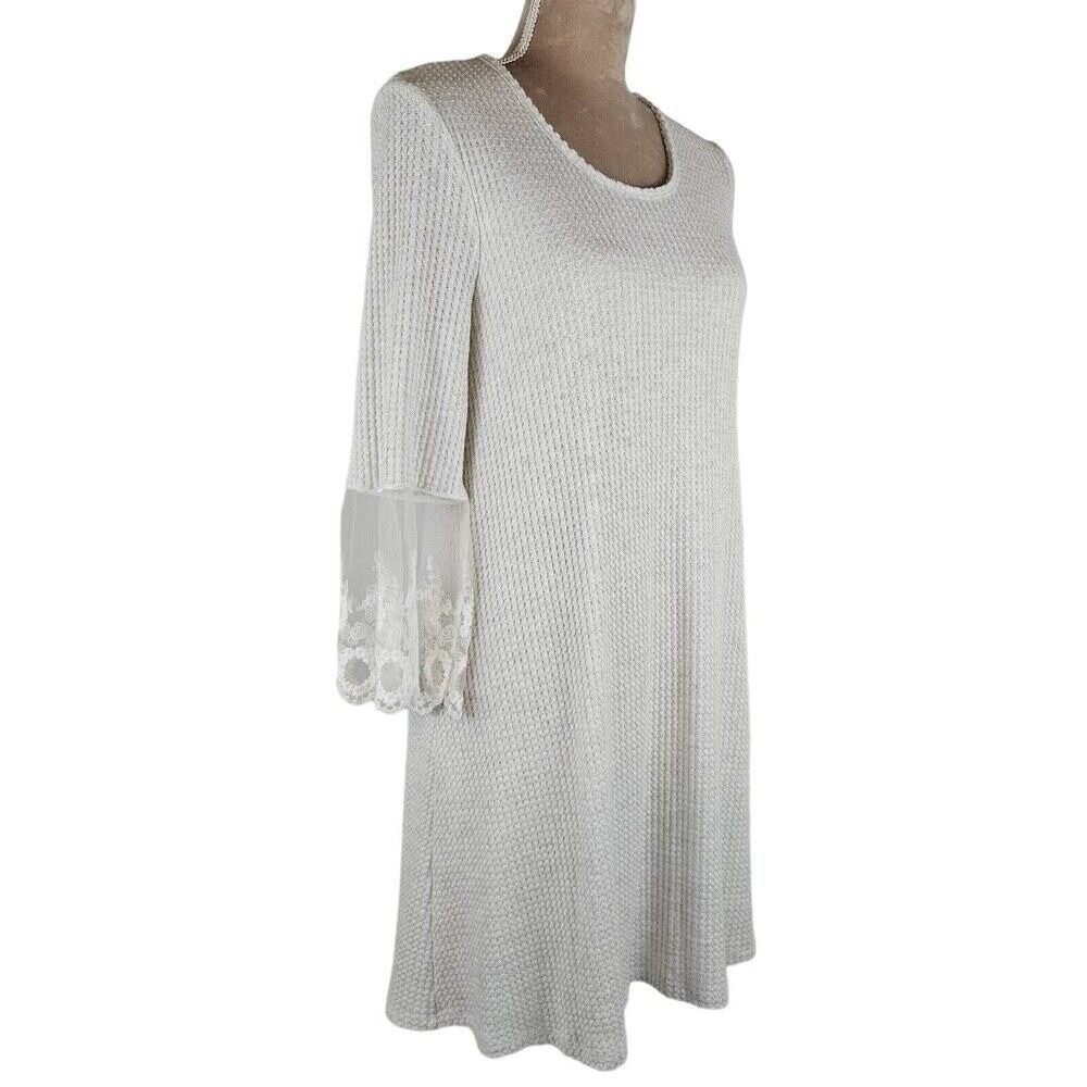 Francescas Alya Dress Sz Medium Beige Waffle Knit Bell Sleeve‎ Lace Wedding  NWT